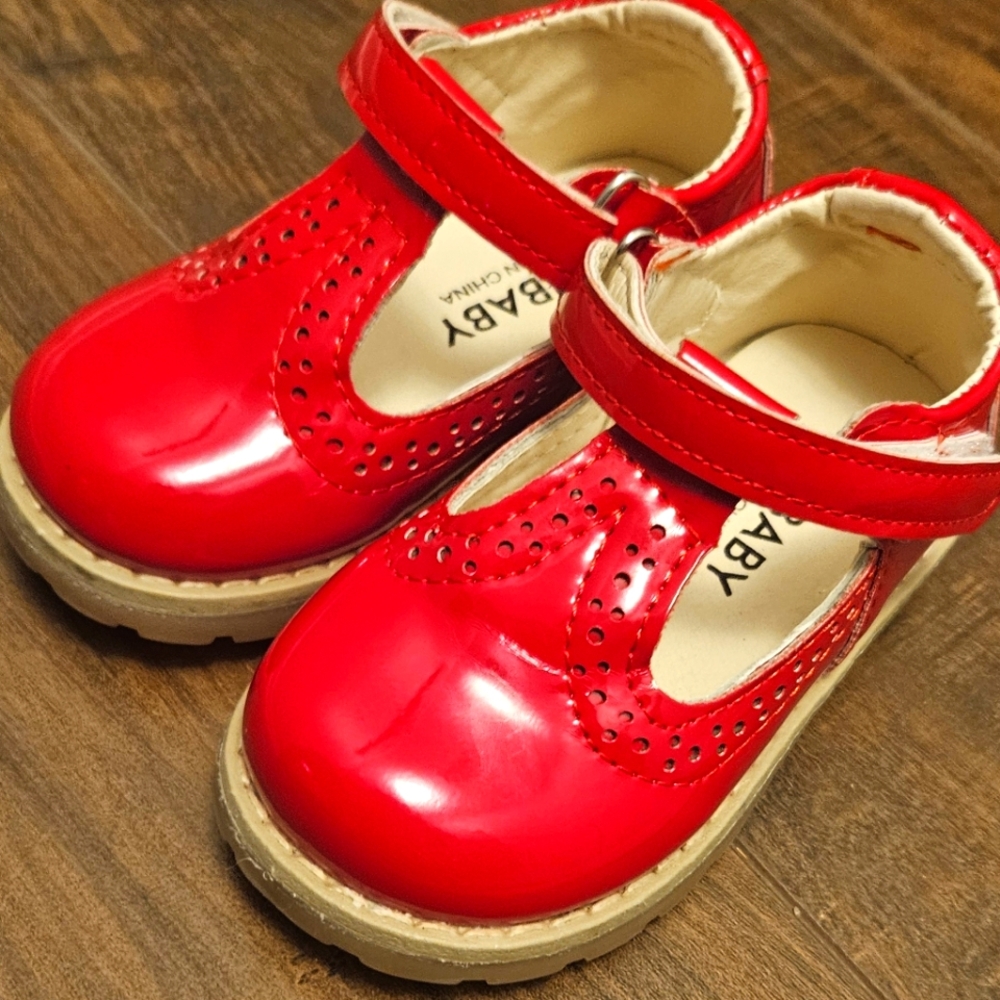 Toddler Girl Red Shoes